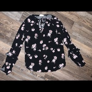 Floral blouse.